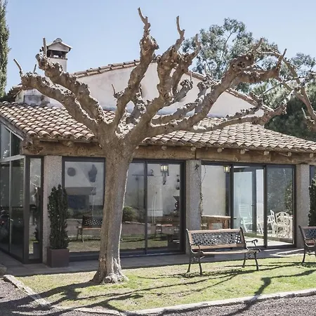 Masia De Ferrer